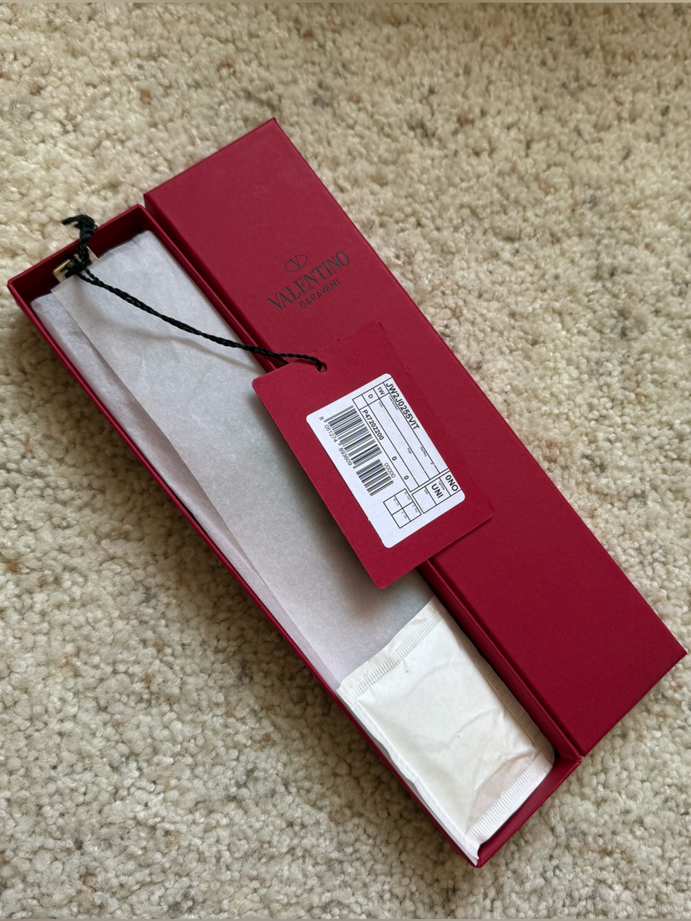 NWT Valentino Rockstud Leather Bracelet Black/Gold + Box - Picture 2 of 5